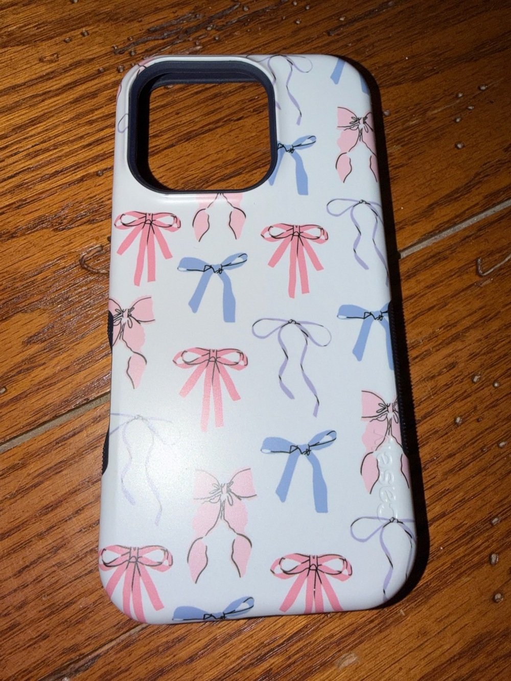 Casely — Pink & Blue Bow Pattern